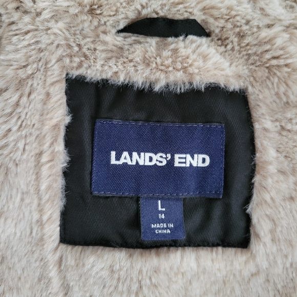 Land's End black faux fur lined coat - Picture 4 of 5